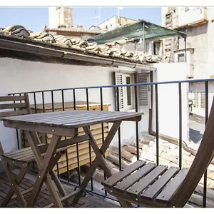 M9 Pantheon Attic 11 Rome